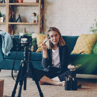The Hidden Cost of Staying Visible – 𝘏𝘰𝘸 𝘓𝘪𝘧𝘦𝘴𝘵𝘺𝘭𝘦 𝘌𝘹𝘱𝘦𝘳𝘵𝘴 𝘊𝘢𝘯 𝘌𝘴𝘤𝘢𝘱𝘦 𝘵𝘩𝘦 𝘊𝘰𝘯𝘵𝘦𝘯𝘵 𝘛𝘳𝘦𝘢𝘥𝘮𝘪𝘭𝘭